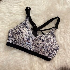 Victoria’s Secret Sport Workout Bra Size 36C